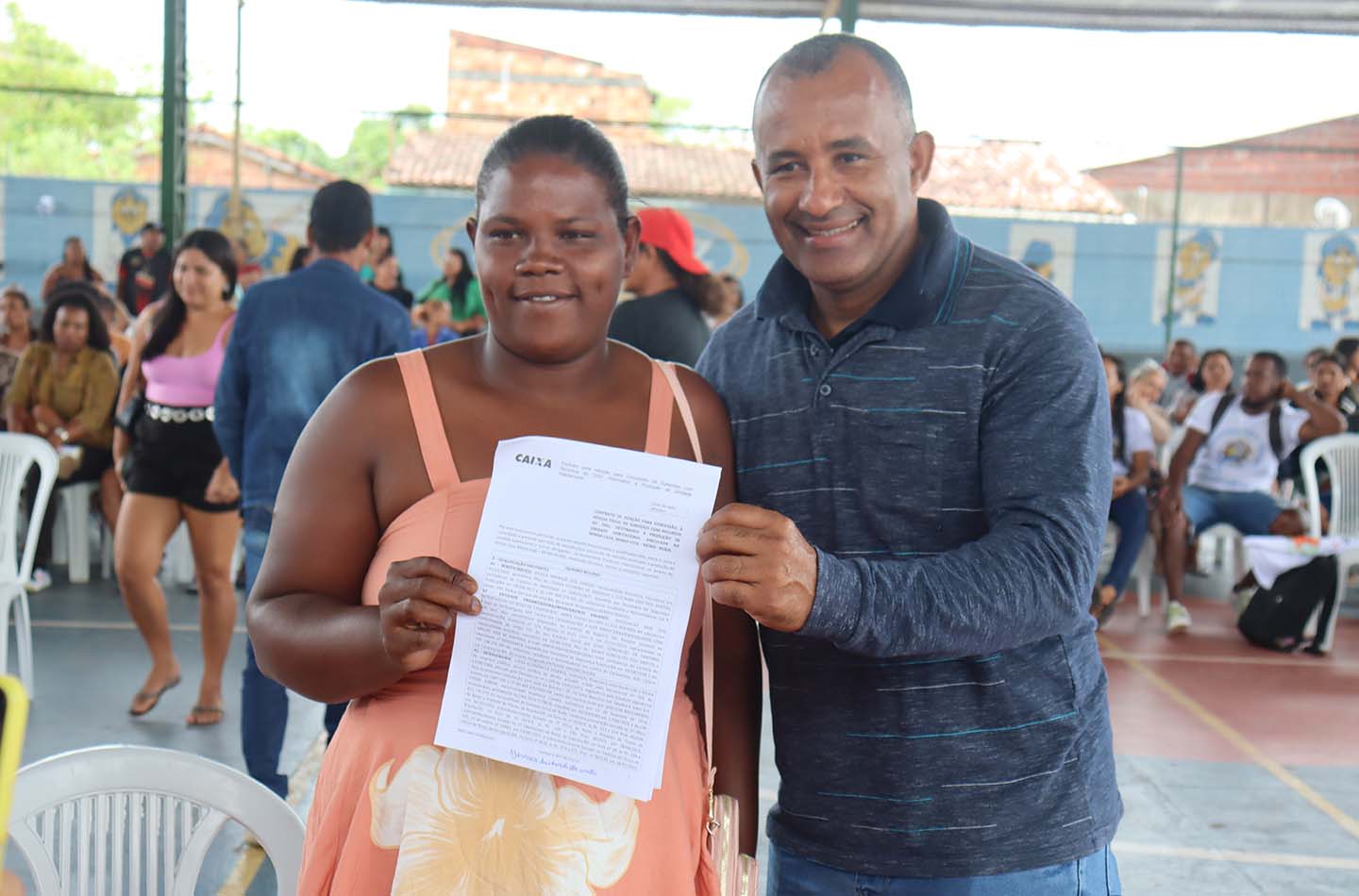 Assinatura de contratos garante 42 casas populares para comunidades pesqueiras — foto 1
