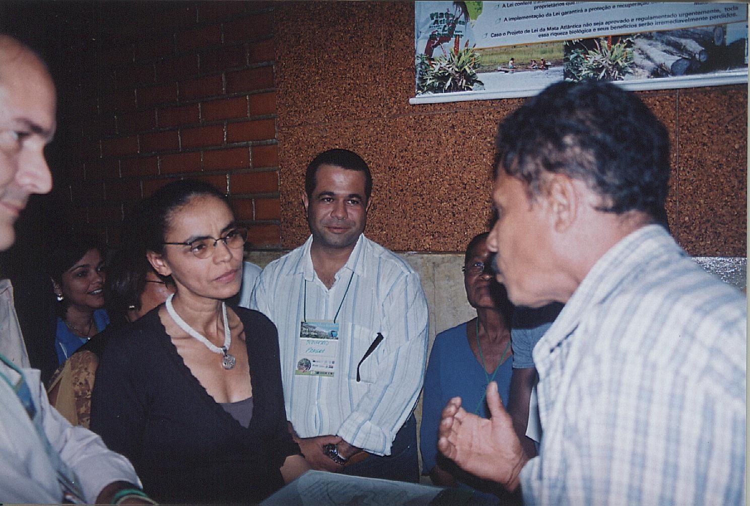 2006 - Encontro com a ministra Marina Silva fortaleceu a articulação pela criação da RESEX Canavieiras