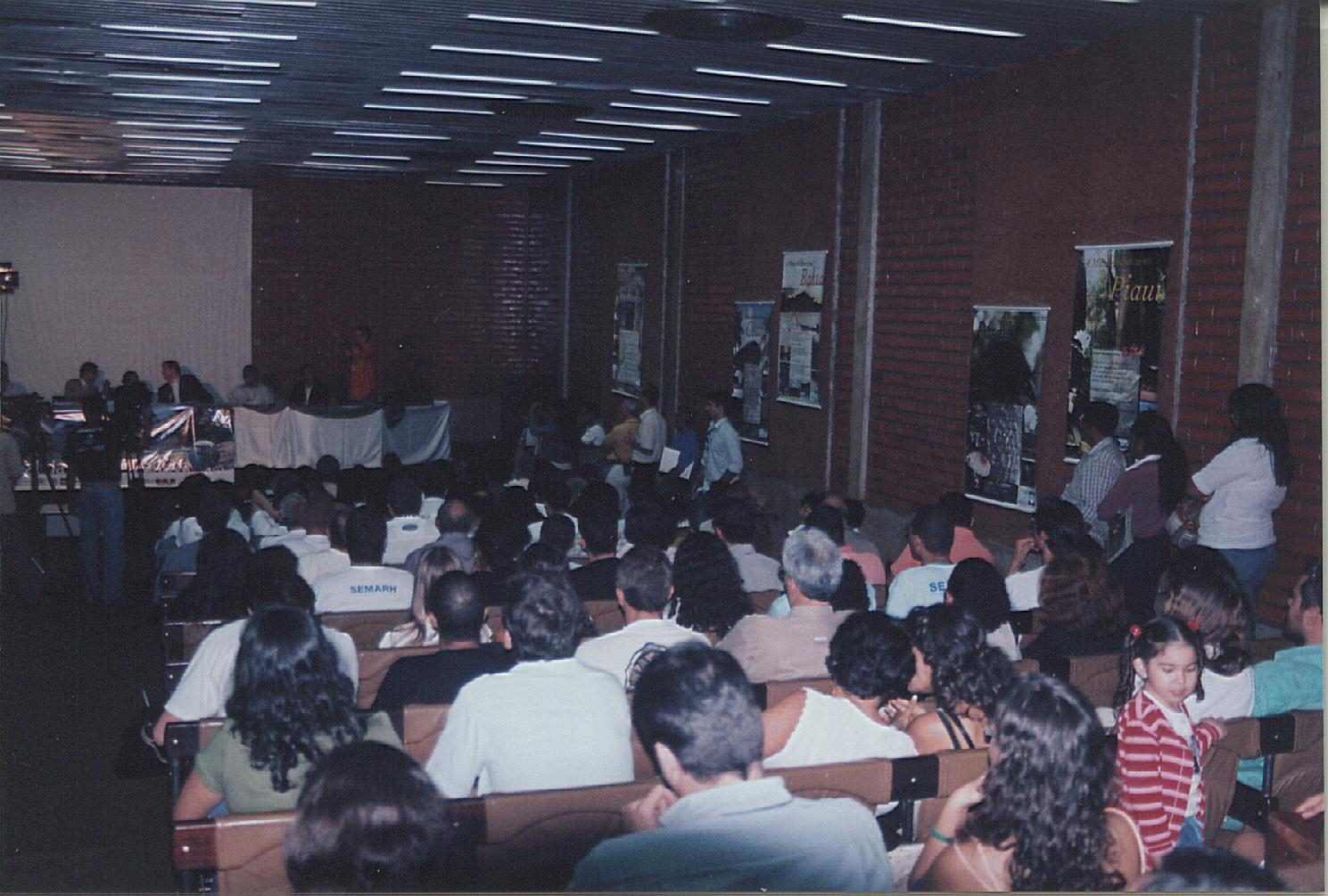 2006 - Encontro com a ministra Marina Silva fortaleceu a articulação pela criação da RESEX Canavieiras
